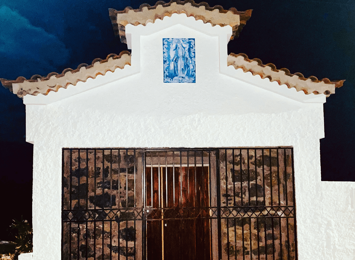 
											CASA CAPELA